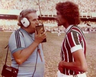 1979 Washington Rodrigues e o Microfone 'Apolinho'